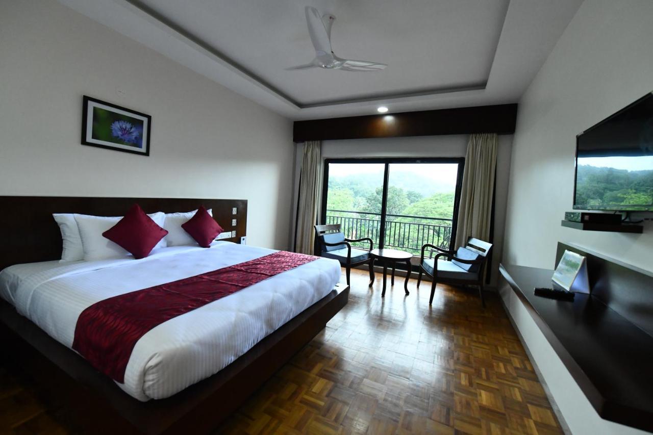 Rns One Hotel Subrahmanya Kültér fotó